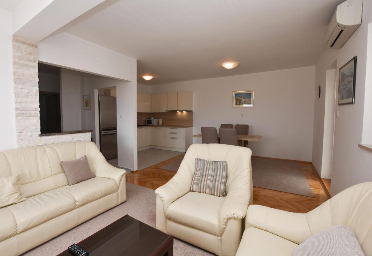 Apartments Danica Primošten Exterior foto