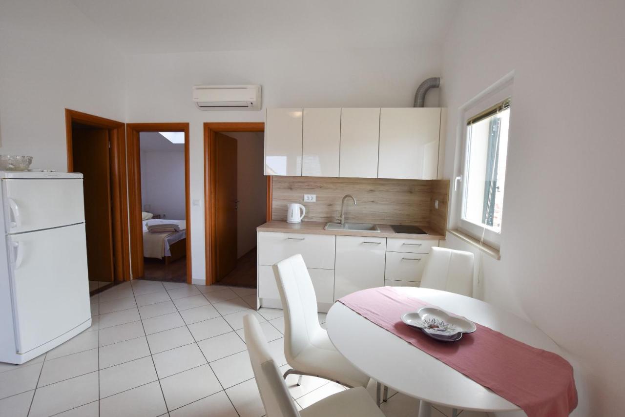 Apartments Danica Primošten Exterior foto