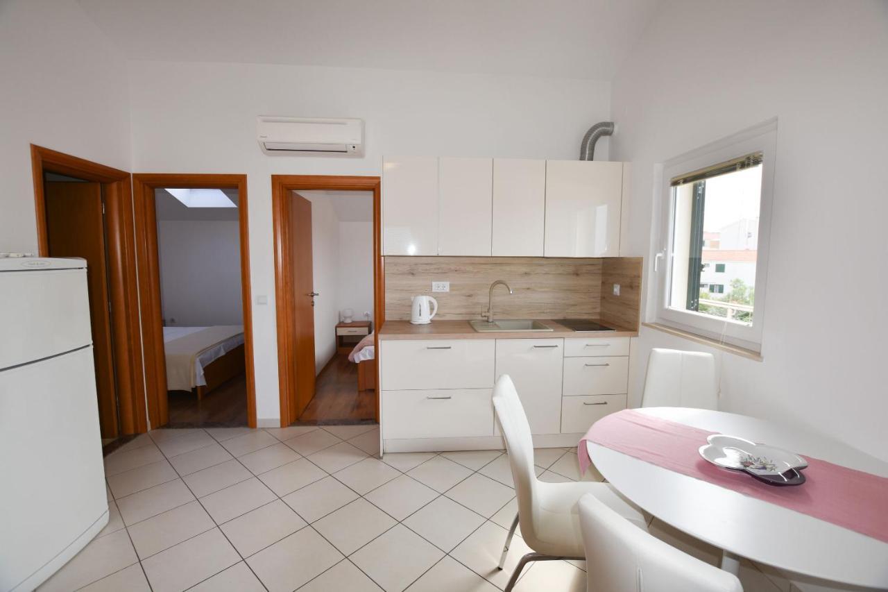 Apartments Danica Primošten Exterior foto
